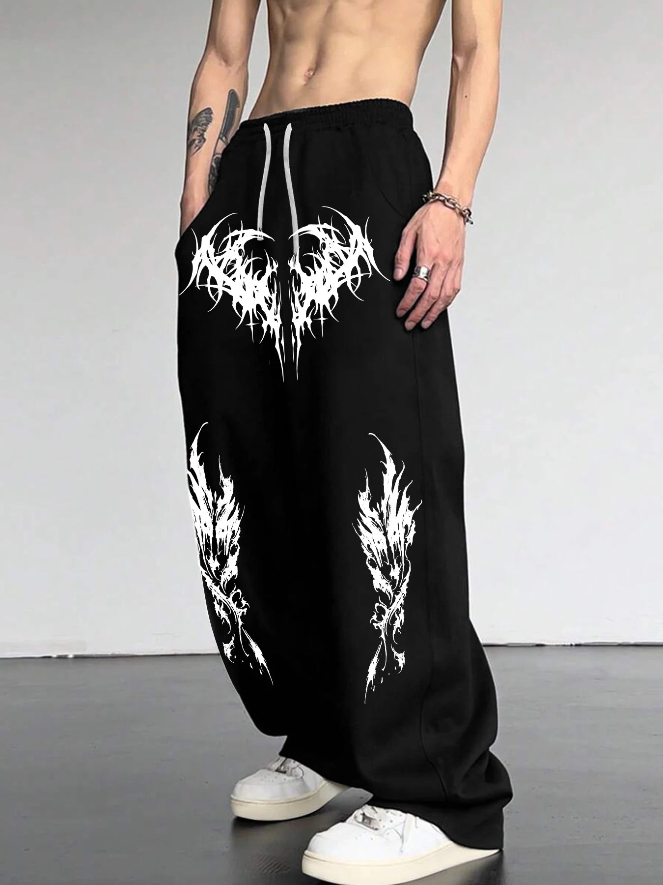 Spike Dark Gym Pants